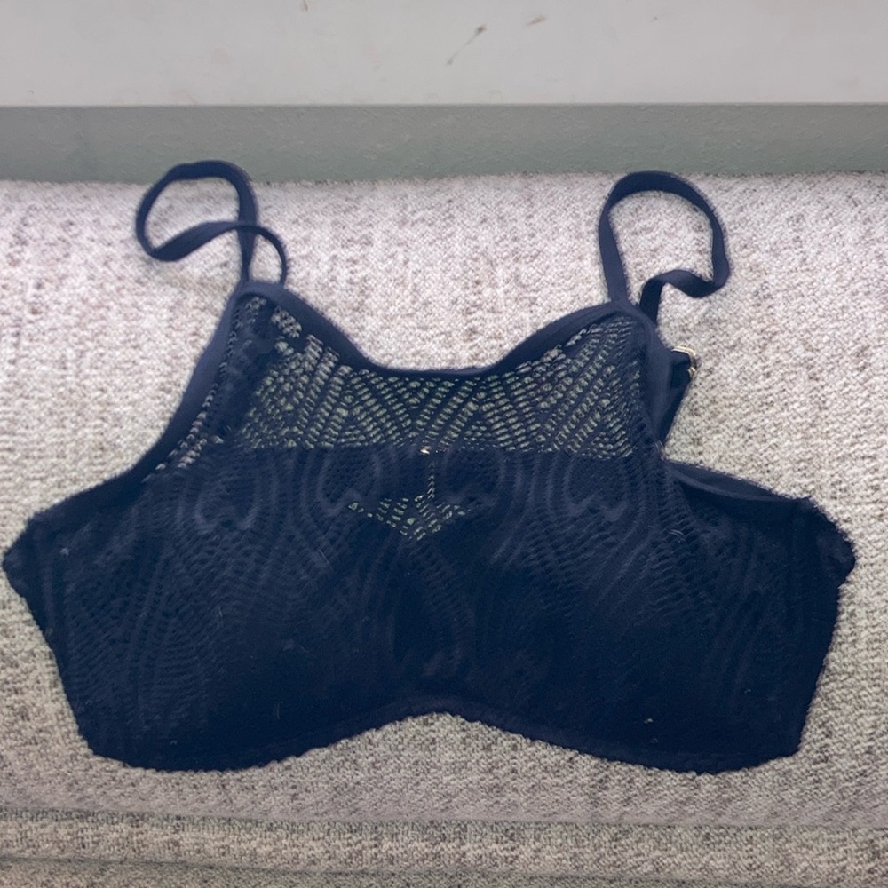 Lace Bikini Top | M